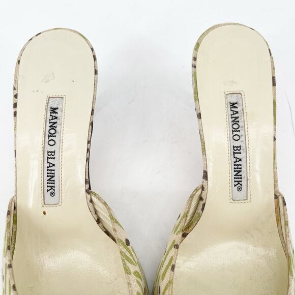 Manolo Blahnik Vintage Beige Green Brown Canvas Bow Pointed Toe Mules IT 36.5 - Picture 8 of 11